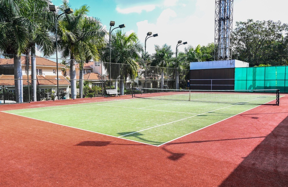 Tennis Court – Palm Meadows